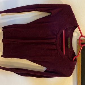 Duo of green and purple limited sweaters